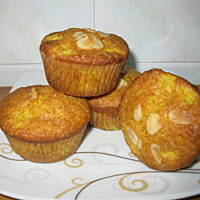 Muffinki z gruszkami o kardamonowym aromacie