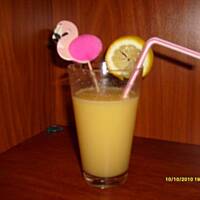 drink z wódką i ajerkoniakiem