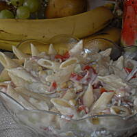 Makaronowa  sałatka z warzywami