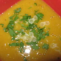 zupa z soczewicy i warzyw z makaronem