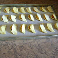 Cynamonki lub ciastka przez maszynkę