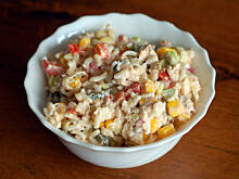 Fot. MAGDAITYLE, Sałatka "Kolorowy tuńczyk"