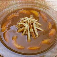 Zupa morelowa z migdałowymi kluseczkami