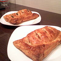 Kurczak w cieście francuskim ze szpinakiem