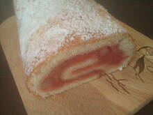 Fot. bonieś, Rolada biszkoptowa z masą jabłkową