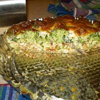 tarta z brokułami i kurczakiem na ostro