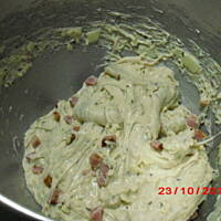 Pizzowe wypieki na styl śródziemnomorski