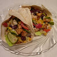 Tortilla z kurczkiem na pikantno!