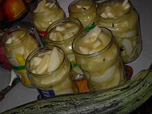 Fot. Teresa.Marcjan, Cukinia  lub ogórki w zalewie octowo-musztardowej