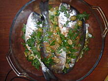 Fot. Kolorowa75, Dorada z nadzieniem, pieczona na porach