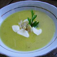 Zupa krem ogórkowa