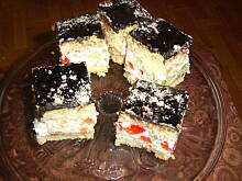 Fot. joannaantoni, Ciasto z kremem śmietanowym z galaretką