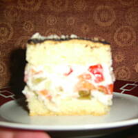 Ciasto z kremem śmietanowym z galaretką