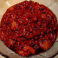 Salsa z czerwonych borowek z gruszka