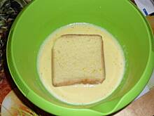 Fot. Biedrosia, Grzanki z miodem