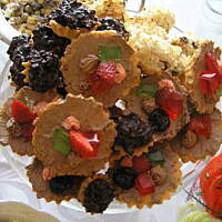 Babeczki z galaretka i owocami