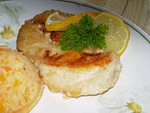 Fot. Tusiaczek, Smażona pierś z kurczaka w soku z cytryny