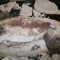 Ryba pieczona w grubej soli