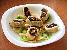 Fot. pchelka79, roladki z bakaliami na owocach