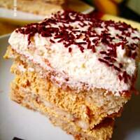 Ciasto z kremem toffi i bananami