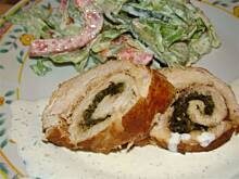 Fot. bernika, Rolada z indyka z kremowym szpinakiem z serem ricotta