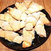 Rogaliki drożdżowe na jogurcie greckim, z czekoladą, mojeAM