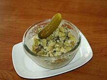 Fot. aggusia35, Sałatka z kiszonych ogórków