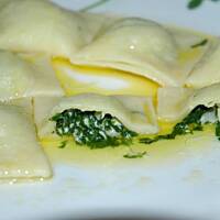 Ravioli z rucolą