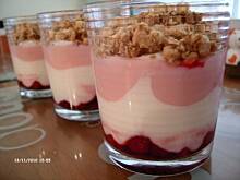 Fot. Mloda, Lekki deser malinowy