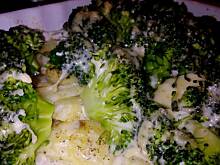 Fot. bunia, Zapiekanka z ziemniakami i brokułem