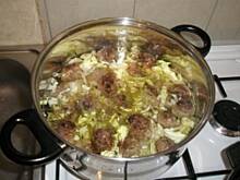 Fot. Anula1000, Pulpety w sosie z kapustą włoską