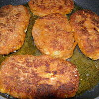 Kotleciki z bułeczek przepisu Beatarii, czyli sposób na czerstwą bułę