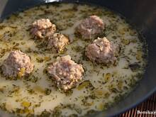 Fot. bernika, Zupa serowo-porowa z klopsikami