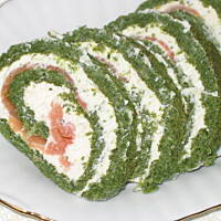 Szpinakowa rolada z łososiem