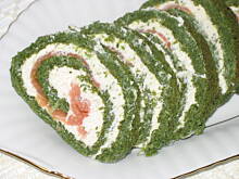 Fot. aczp, Szpinakowa rolada z łososiem