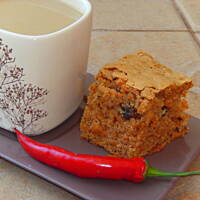 Piernik marchewkowo-marcepanowy