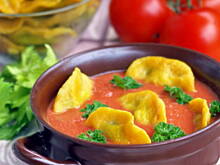 Fot. pchelka79, Zupa krem z pomidorów z pierożkami