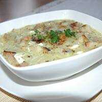 Pasterska zupa cebulowa z fetą