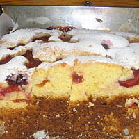 Ciasto z zamrożonym śliwkami