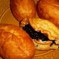 Drożdżowe pierogi smażone