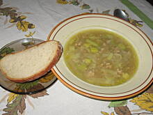 Fot. słodki buraczek, Zupa z kaszy z kurczakiem