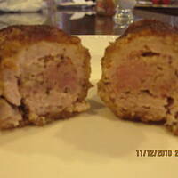 Kotlety schabowe nadziewane białą kiełbasą