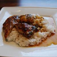 Pierś z kurczaka w pikantno winnym sosie