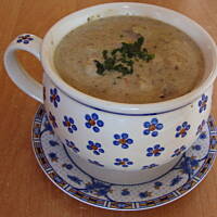 Zupa z suszonych podgrzybków Nigelli