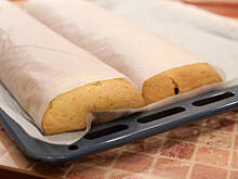 Fot. Wkn, Krucha rolada makowa