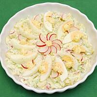 Sałatka wiosenna z jajkiem