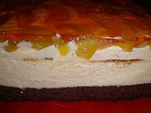 Fot. bozena28, Sernik na biszkopcie z masą i brzoskwiniami