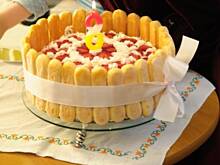 Fot. aggusia35, Tort truskawkowy efektowny szybki