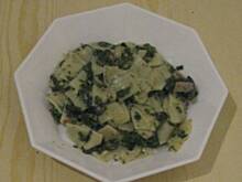 Fot. cini minis, Makaron w "sosie" szpinakowo-śmietanowym