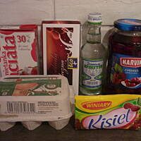 Tort czekoladowo - wiśniowy z akcentem alkoholowym!